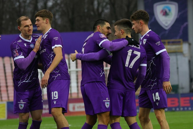 Сенсаційний лідер. Як виглядає таблиця УПЛ після нічиєї Шахтаря