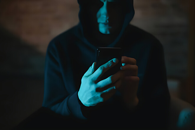 Австралийский регулятор пресекает схему телефонного обмана