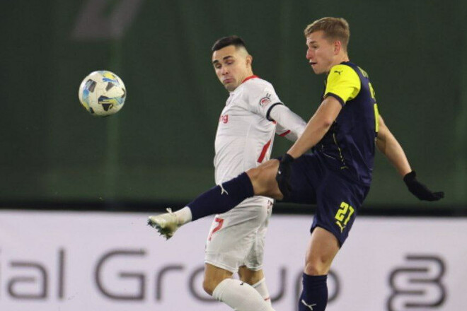 У Металісті 1925 назвали причину проблем зі світлом на стадіоні в Житомирі