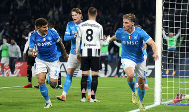 Дубль Хойлунда. Наполі завдав Ювентусу поразки і очолив таблицю Серії A