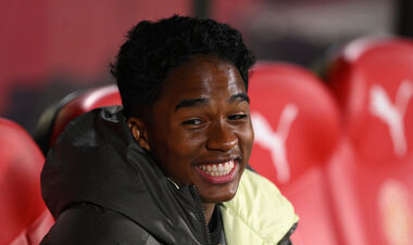 Кейс Лунина. Юный талант Реала, сидя на скамейке 7-й матч, получил красную