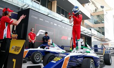 Доминирующий уик-энд. Как Бондарев заставил Формулу-1 услышать гимн Украины