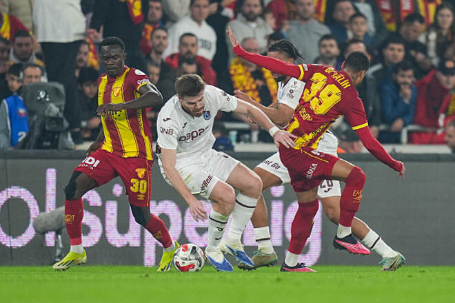 Батагов наздогнав Беженара, 30-й матч Зубкова та 25-й Сікана в Суперлізі