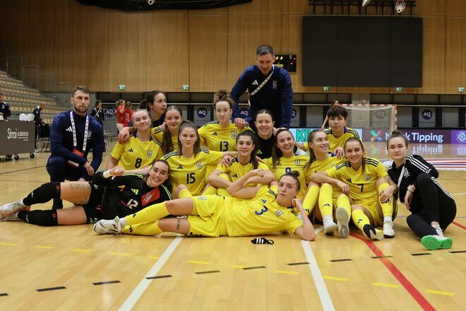 ВІДЕО. Груба помилка голкіпера. Україна пропустила від Норвегії у кінці гри