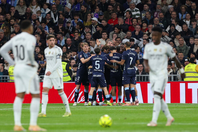 Реал опозорился на Сантьяго Бернабеу в матче с Сельтой и отпустил Барселону