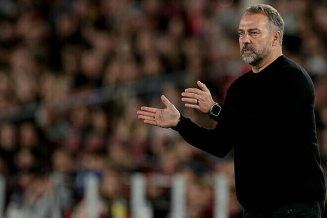 Флік прокоментував вибір нової позиції для Ямаля на полі