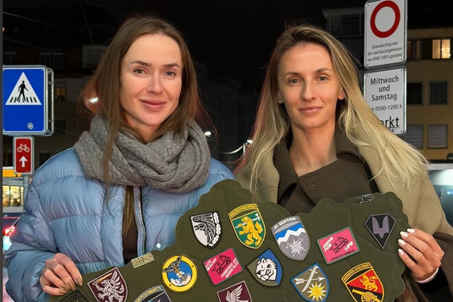 ФОТО. Свитолина и Цуренко показали как поддерживают ВСУ