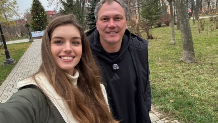 «Ждем новых заголовков?». Украинская журналистка встретилась с Пятовым