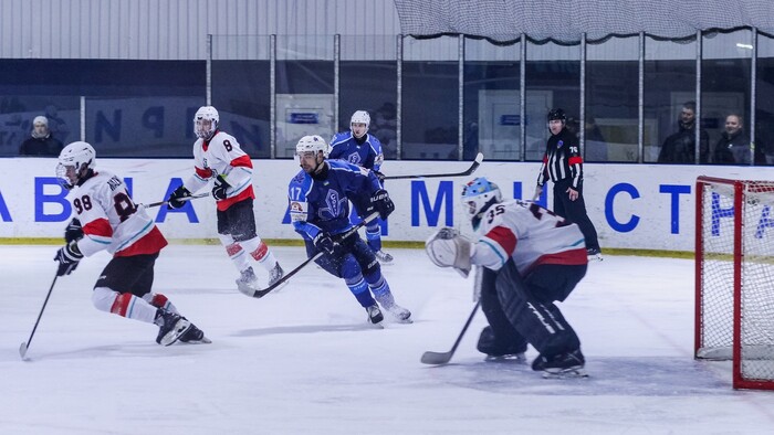 Сокол ушел на паузу лидером. Таблица чемпионата Украины