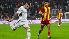 ВИДЕО. Как Зубков вырезал ассист со штрафного на бильярдный удар партнера