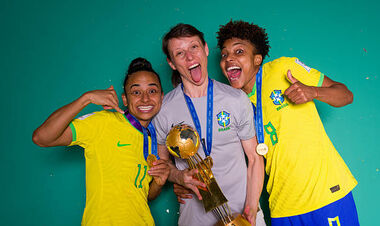 В одни ворота. Сборная Бразилии стала чемпионом мира по футзалу