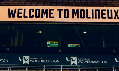 Названы стартовые составы на матч АПЛ между Вулвз и Ман Юнайтед