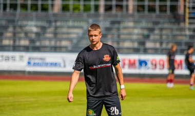 ОФІЦІЙНО. Українець перейшов у новий клуб за кордоном