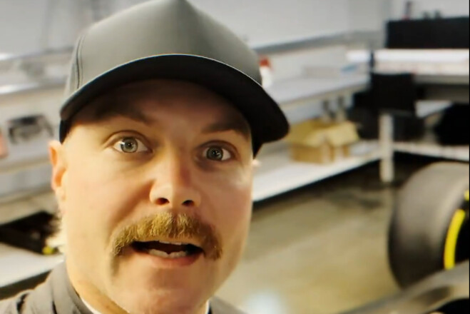 ВІДЕО. «Це моє місце». Пілот Каділлак Ф1 показав частину свого боліда