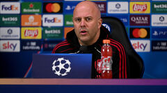 Слот відреагував на конфлікт із Салахом. Що сказав Арне перед матчем ЛЧ?