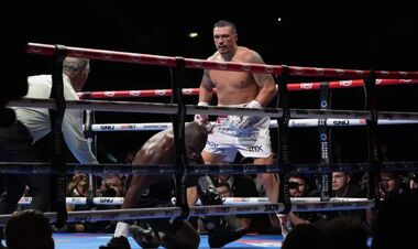 Фьюри признался, что поставил на Усика ставку и поднял неплохие деньги