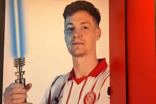 ВИДЕО. Джедай в раздевалке. Цыганков получил особый шкафчик в Жироне