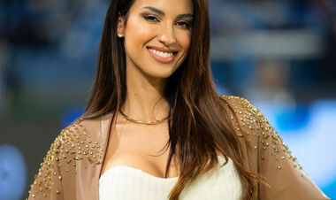 ФОТО. Італійська журналістка вразила всіх своєю красою