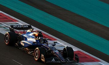 Команда Ф1 звернулась до фанатів, щоб обрати нову ліврею боліда