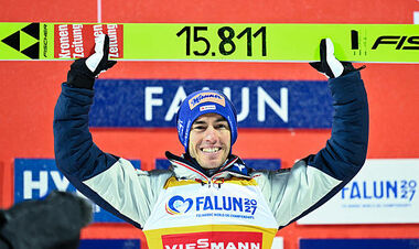 Олімпійський чемпіон повідомив про народження донечки