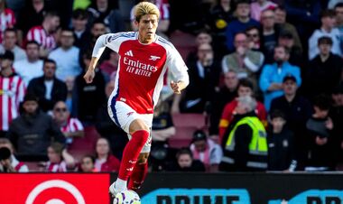Аякс подпишет экс-защитника Арсенала, который полгода оставался без клуба