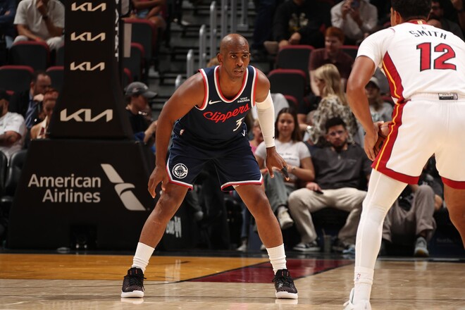 Чотири клуби НБА виявляють інтерес до Кріса Пола