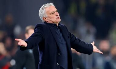 МОУРІНЬЮ: «Це фантастична команда і топ-тренер, але звучить ніби відмазка»