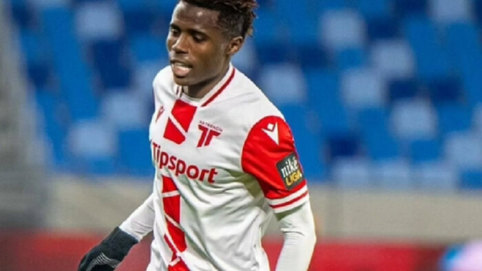 Шахтеру интересен 20-летний опорник из Нигерии, который играет в Словакии