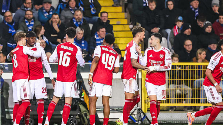 Турнирная таблица ЛЧ после 6 туров. Пятеро уже в плей-офф, пауза до января