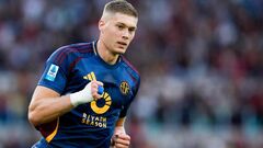 На Довбика появился сенсационный претендент, и Рома готова его продать