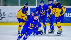 С шайбой 17-летнего форварда. Сборная Украины обыграла Румынию