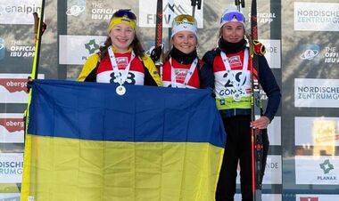 ФОТО. Вперше в сезоні: українська біатлоністка піднялася на подіум
