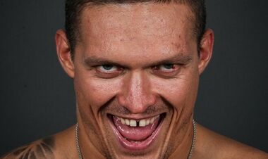 Усика обвинили в несоблюдении слова. Украинец отказался от боя