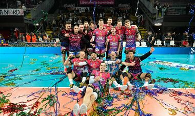 Завершился 1-й тур ЛЧ по волейболу. Таблицы и результаты матчей