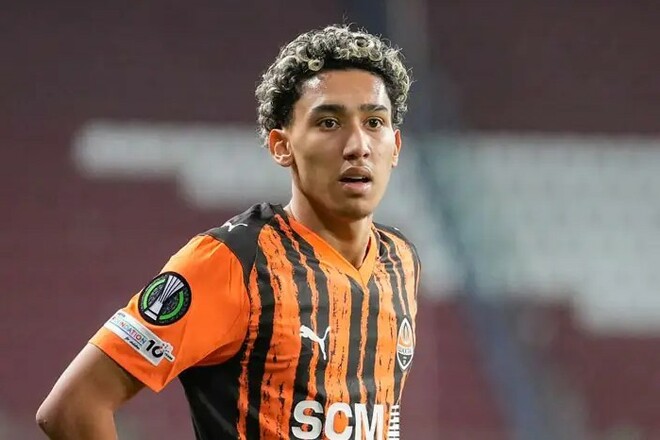 ВИДЕО. Изаки удвоил перевес Шахтера в поединке ЛК на Мальте