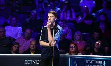 Українець Бойко вийшов до 1/16 фіналу снукерного шоу-турніру Shoot Out