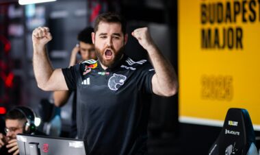 ВИДЕО. Стадион был в шоке. Ветеран CS взял нереальный клатч против NAVI