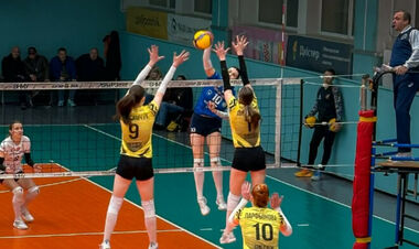 Волейбольна Суперліга. Жінки. Матчі 13 грудня. Дивитись онлайн LIVE