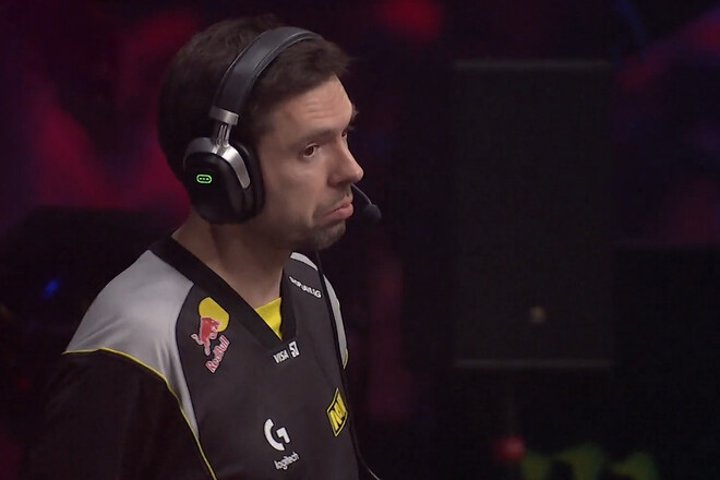 ВИДЕО. Даже b1ad3 похвалил. Реакция тренера NAVI на отданный раунд