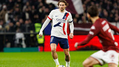 Во Франции оценили игру Забарного после тяжелой победы ПСЖ
