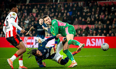 ПСВ перестріляв Хераклес у видовищному протистоянні на сім голів