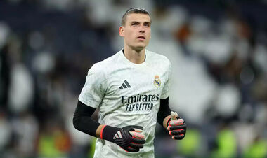 Вратаря сборной Украины выставят на трансфер. Огромная кадровая чистка