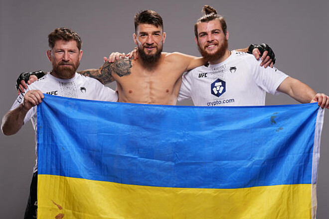 Амосов націлився на титул чемпіона UFC після яскравої перемоги в Лас-Вегасі