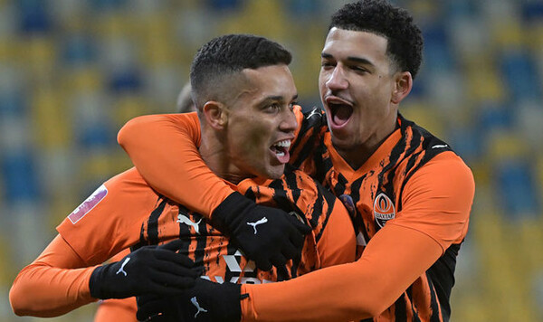 Зимові канікули в УПЛ стартували. Шахтар наостанок розгромив Епіцентр