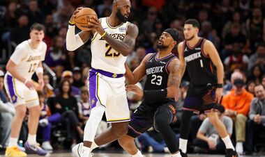 НБА: Леброн не позволил Финиксу cделать камбэк, Голден Стэйт снова проиграл