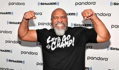 «Нокаут одним ударом». Шеннон Бриггс сделал прогноз на бой Усик – Уайлдер