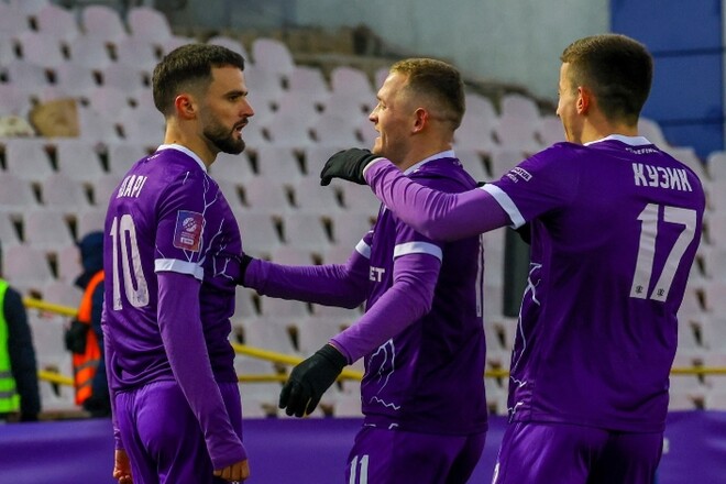 Тренер ЛНЗ высказался о борьбе с Шахтером за титул УПЛ