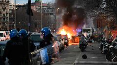 ВІДЕО. Бійка ультрас перетворила вилуці Генуї на хаос перед матчем Серії А