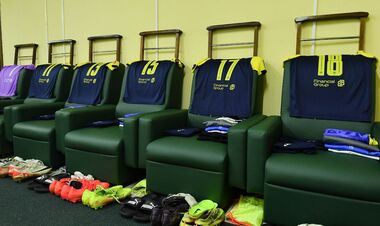 Двери в раздевалке. Вице-президент Металлиста 1925 извинился перед Оболонью