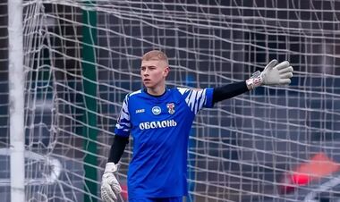 Голкипер клуба УПЛ расторг свой контракт. Уехал работать в Нидерландах